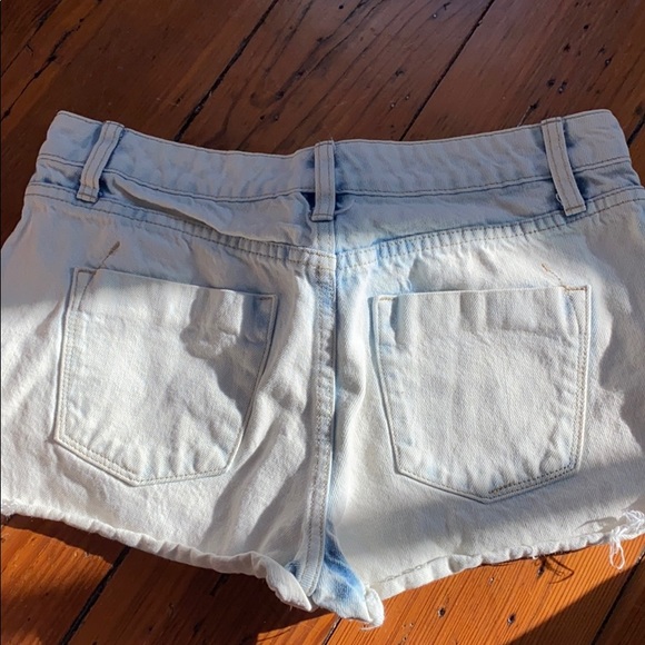 Jean shorts - Picture 3 of 3